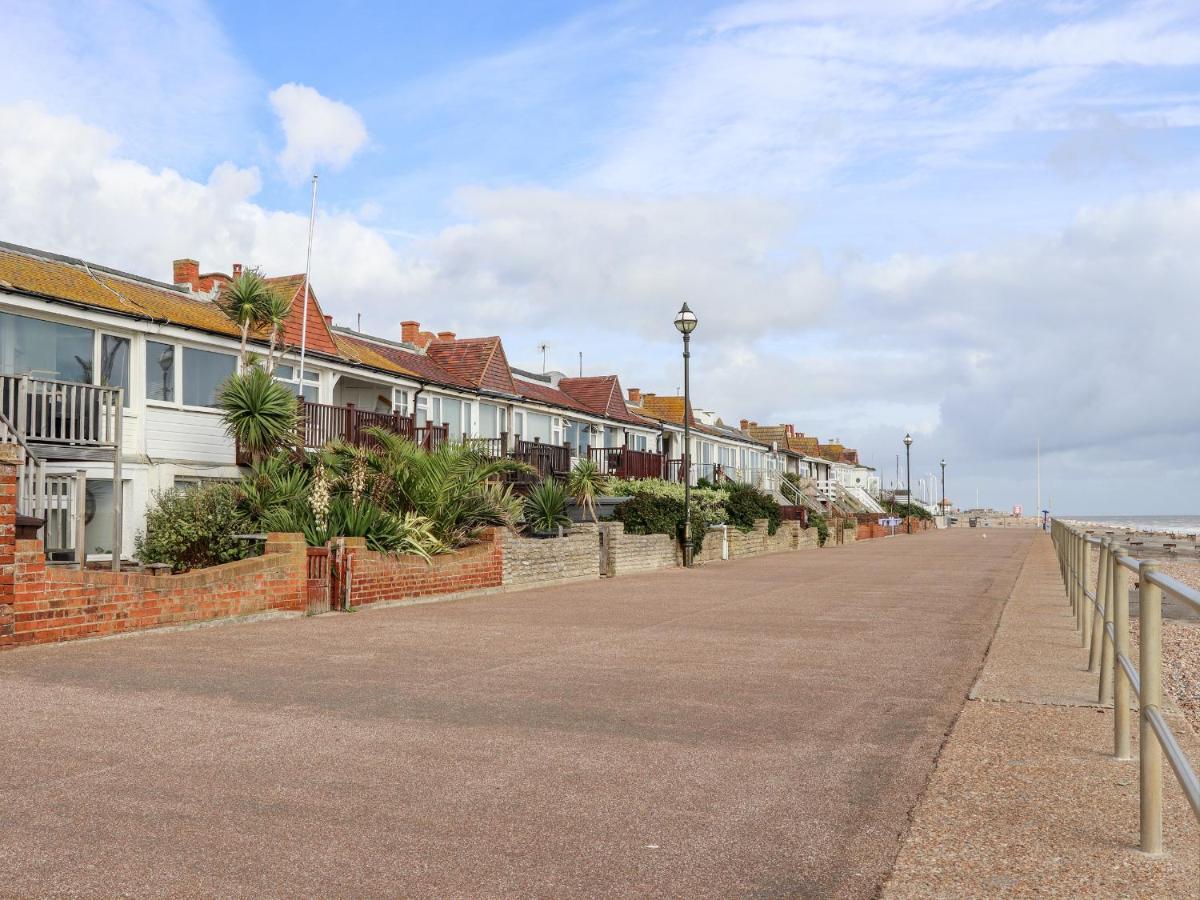 Lower Deck Bexhill-on-Sea Buitenkant foto
